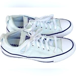 Womens Converse size 7 barley worn